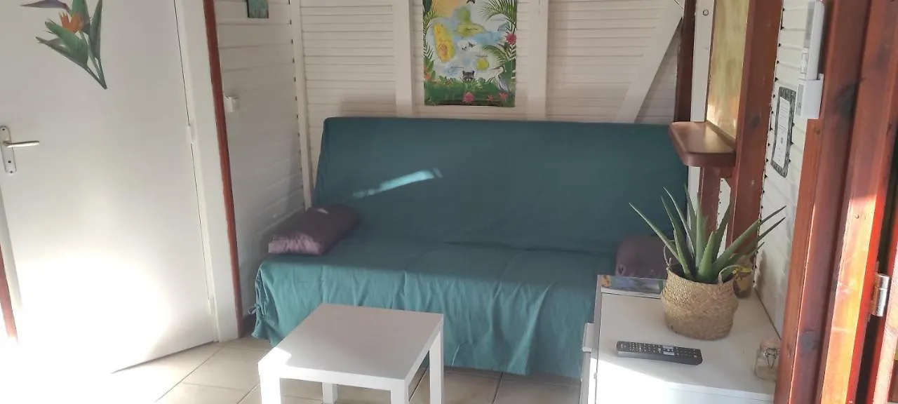 Bungalow Tout Confort Avec Piscine Partagee A 5 Mn De La Mer Saint-Francois  Guadeloupe
