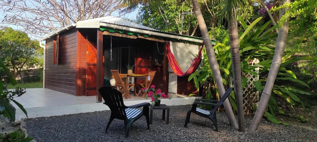 شاليه Bungalow Tout Confort Avec Piscine Partagee A 5 Mn De La Mer سانت فرانسوا